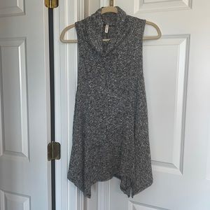 Orange Creek Sleeveless Light Weight Tunic Sweater - Size Large